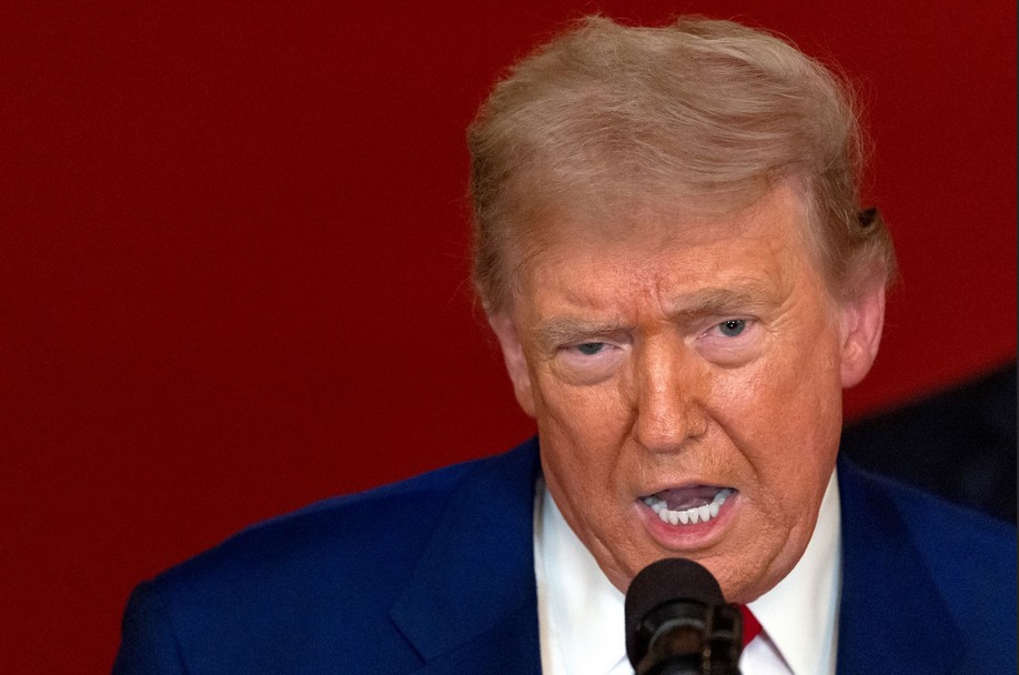 ইরান পারমাণবিক অস্ত্র পেলে গোটা বিশ্ব হুমকির মুখে পড়বে : ট্রাম্প